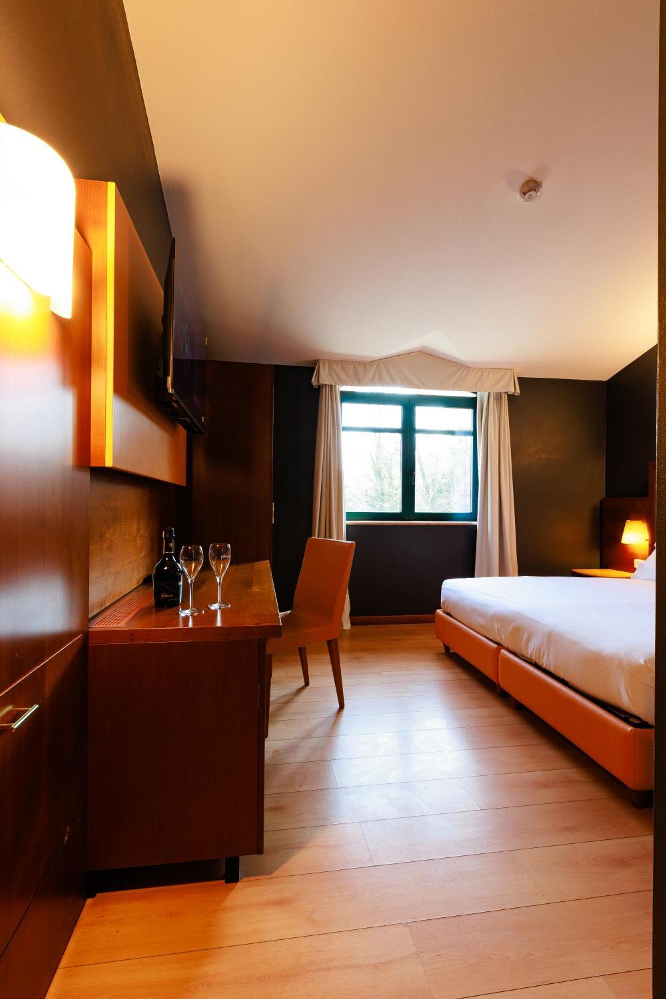 Hotel Delle Rose - Malpensa 4*