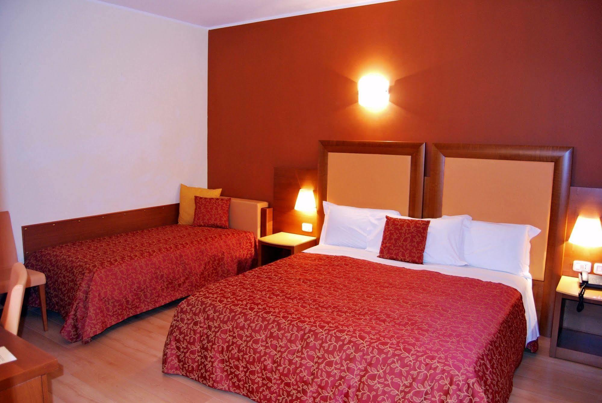 Hotel Delle Rose - Malpensa 4*