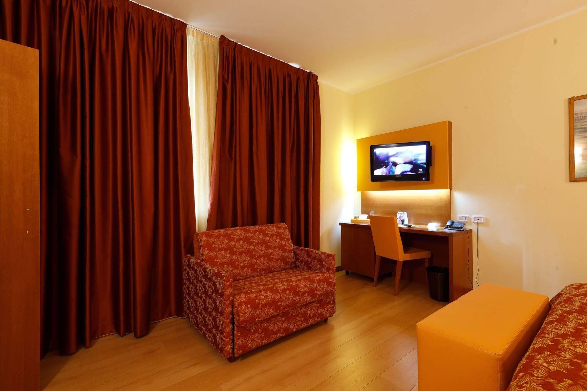 Hotel Delle Rose - Malpensa 4*
